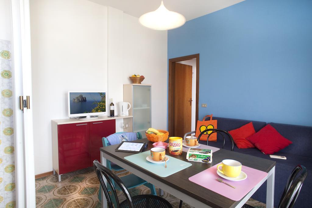 Residence Holiday Белларія-Іджеа-Марина Номер фото