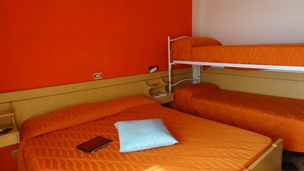 Residence Holiday Белларія-Іджеа-Марина Екстер'єр фото